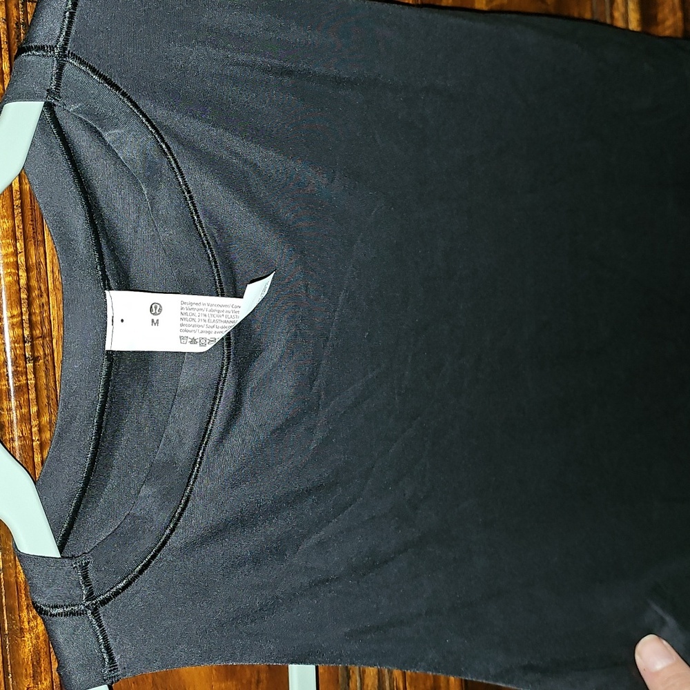 Lululemon Nulu High Neck Bodysuit!! Sz Medium,BLK,sleeveless! - Picture 5 of 16